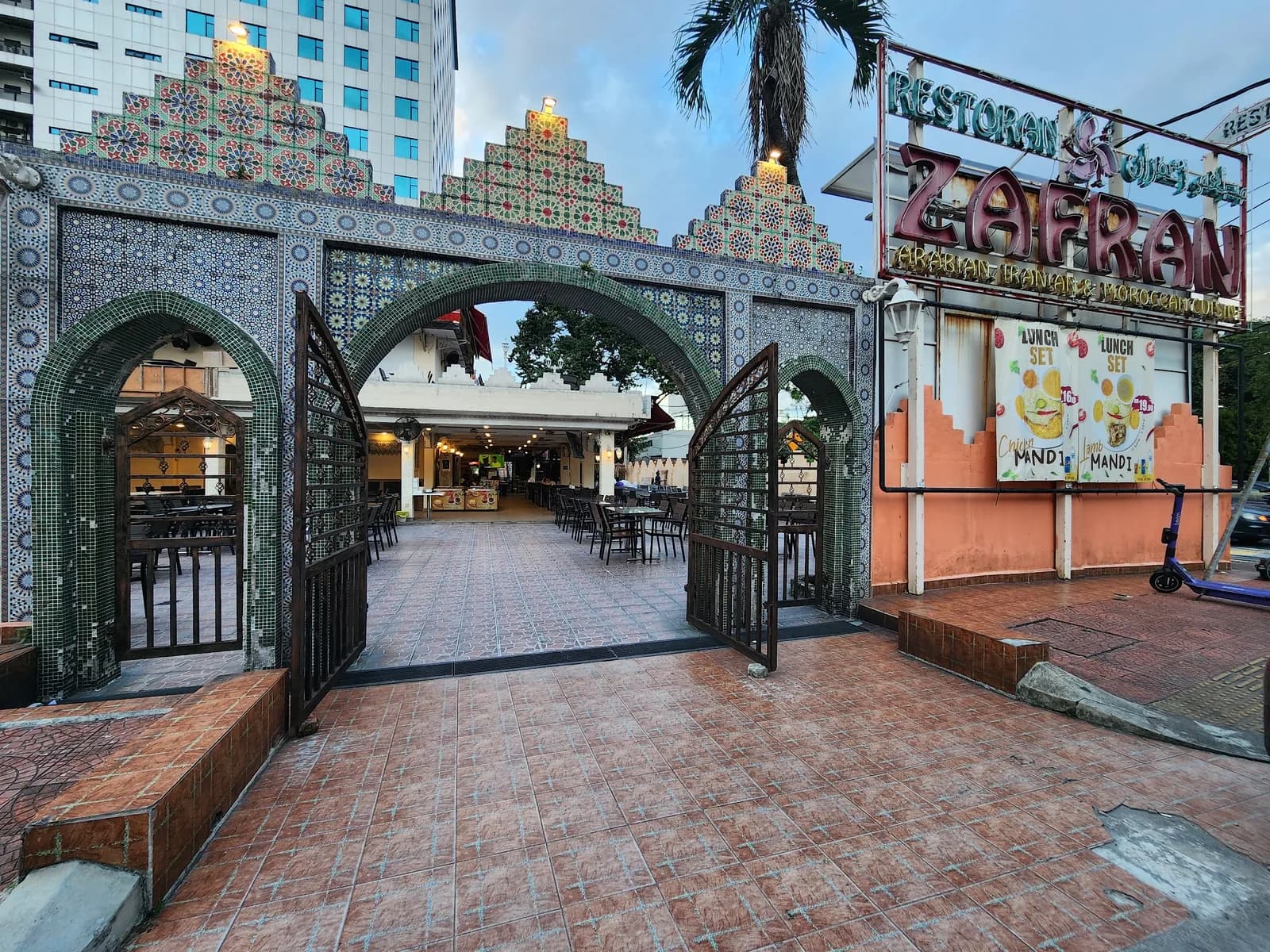 Zafran Restaurant