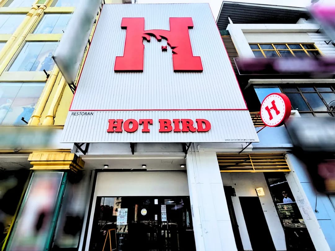 Hot Bird Shah Alam Seksyen 7 photo 2