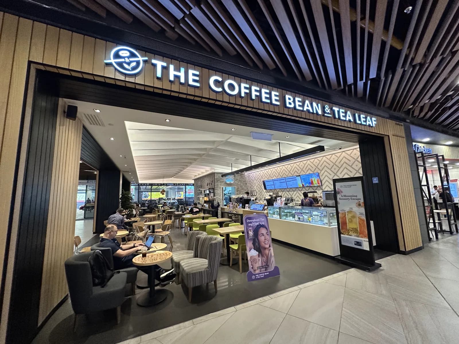 The Coffee Bean & Tea Leaf