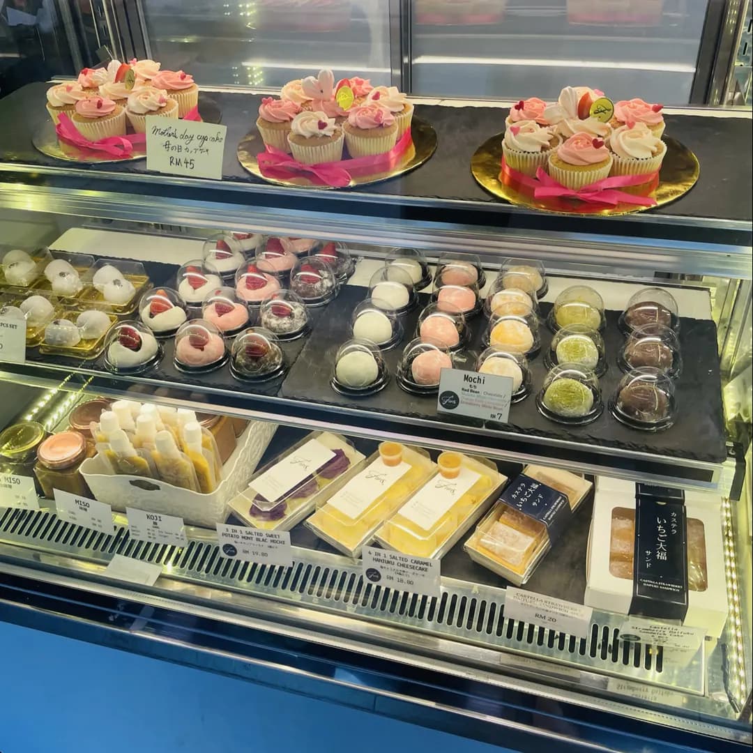 Fans Japanese Patisserie photo 2