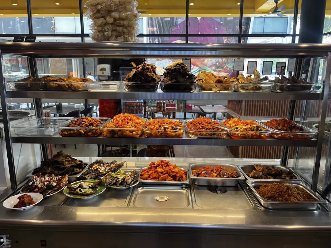 Ampera Raya Restoran Masakan Padang Seksyen 7 Shah Alam photo 2
