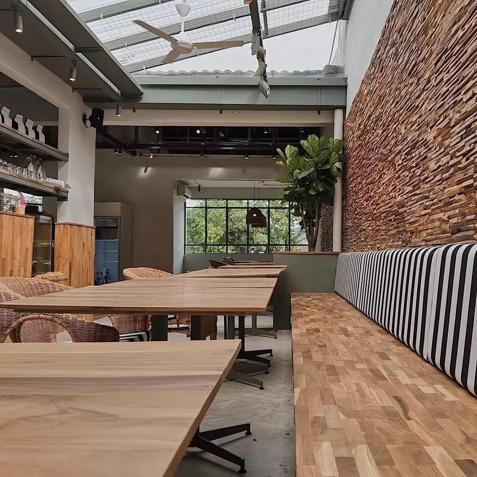 Be Real Cafe photo 2