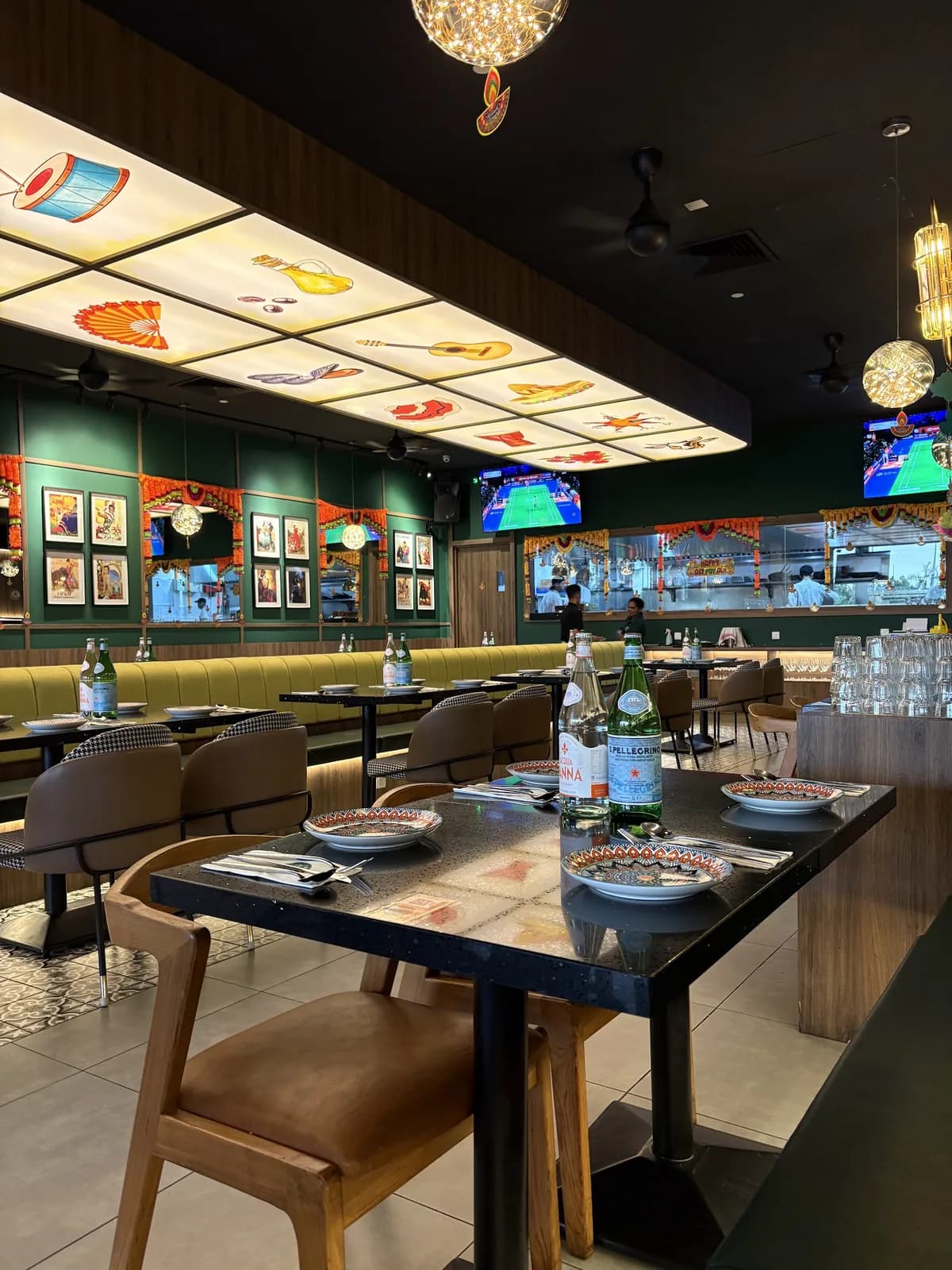 LA MESA SPANISH RESTAURANT AND BAR