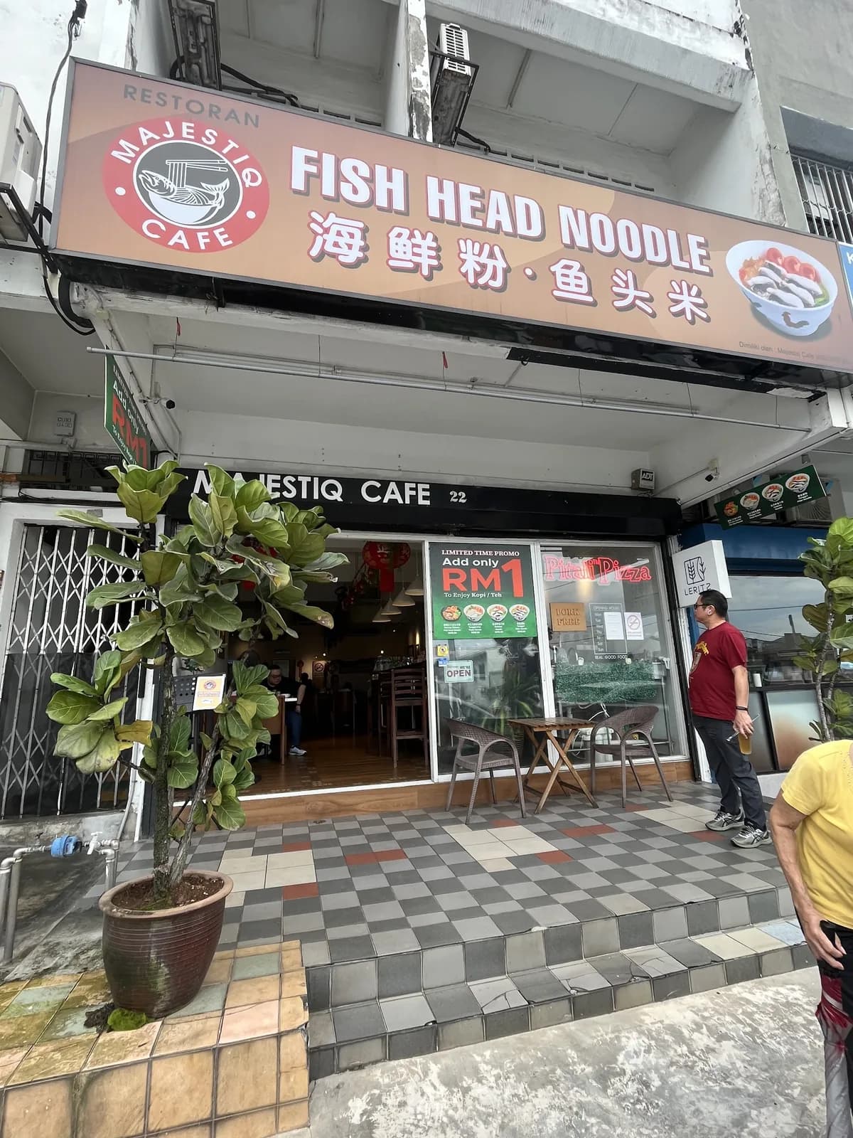 Majestiq Cafe Fish Head Noodle