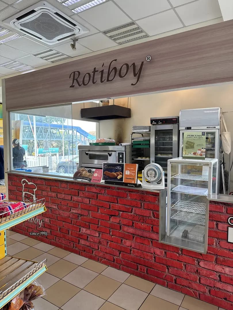 Rotiboy Damansara Damai photo 2