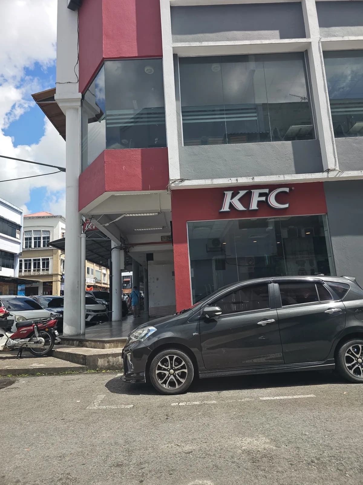 KFC KOTA SENTOSA