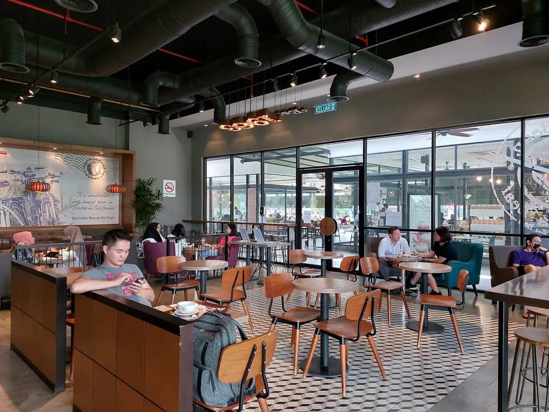 The Coffee Bean & Tea Leaf photo 2