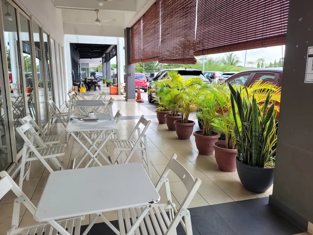 Neighbours Coffee - Seri Gembira Avenue photo 2