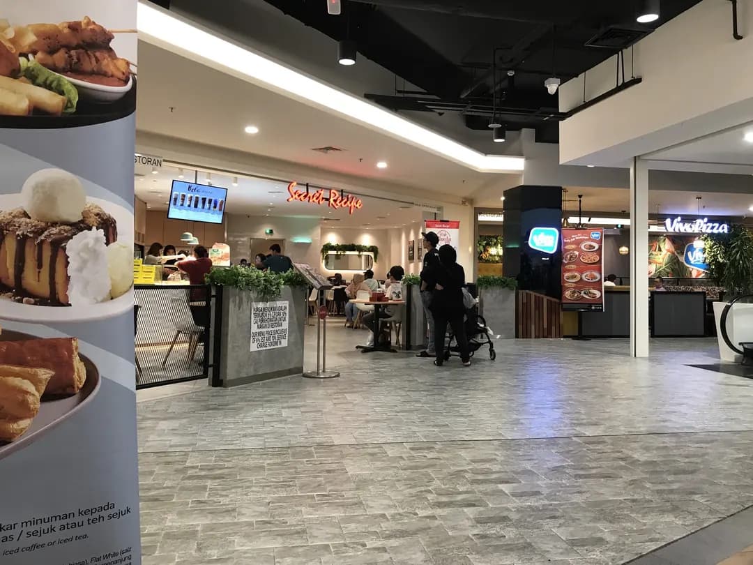 Secret Recipe Aeon Mall Taman Maluri photo 2