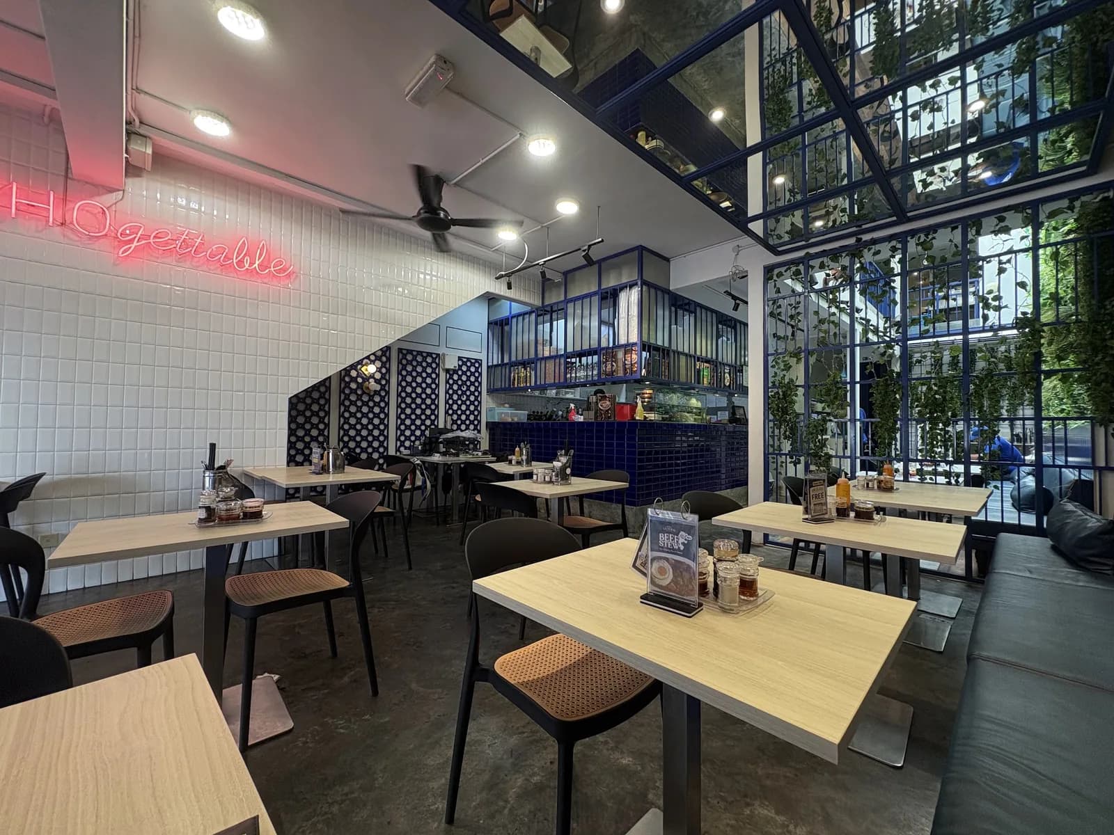 Super Saigon Ampang - Pho Beef Cafe, Halal