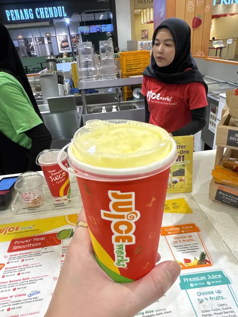 Juice Works AEON Mall Kota Bharu photo 3