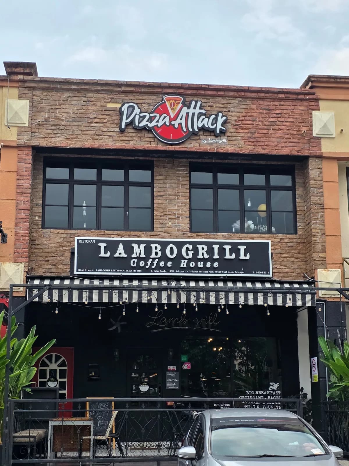 Lambogrill Coffee House
