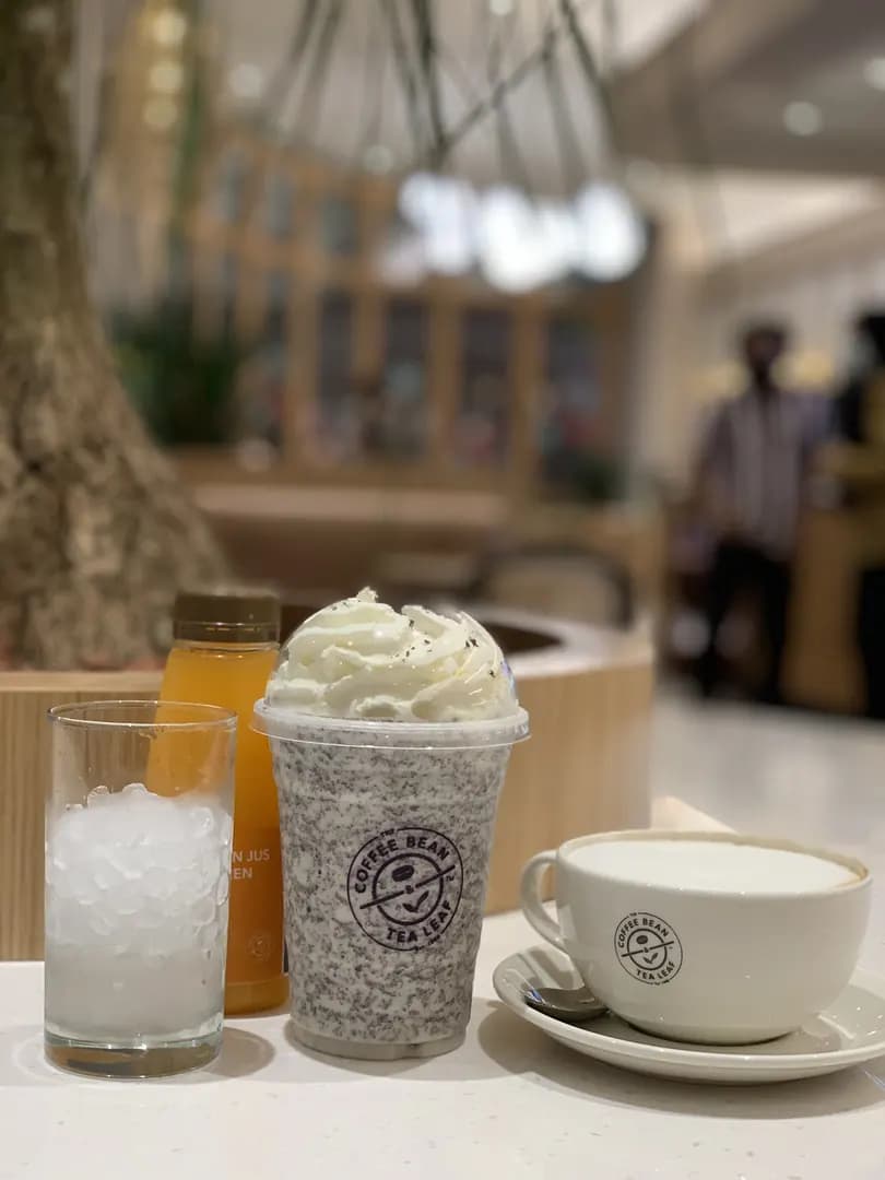 The Coffee Bean & Tea Leaf photo 3