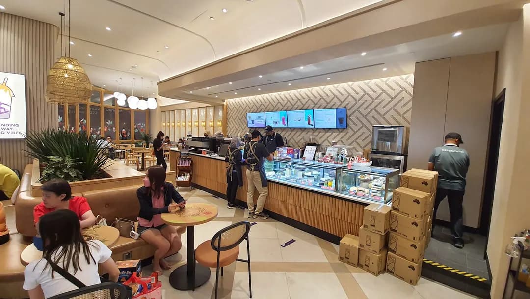 The Coffee Bean & Tea Leaf photo 2
