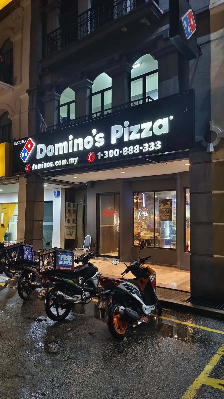 Domino's Bukit Baru Melaka