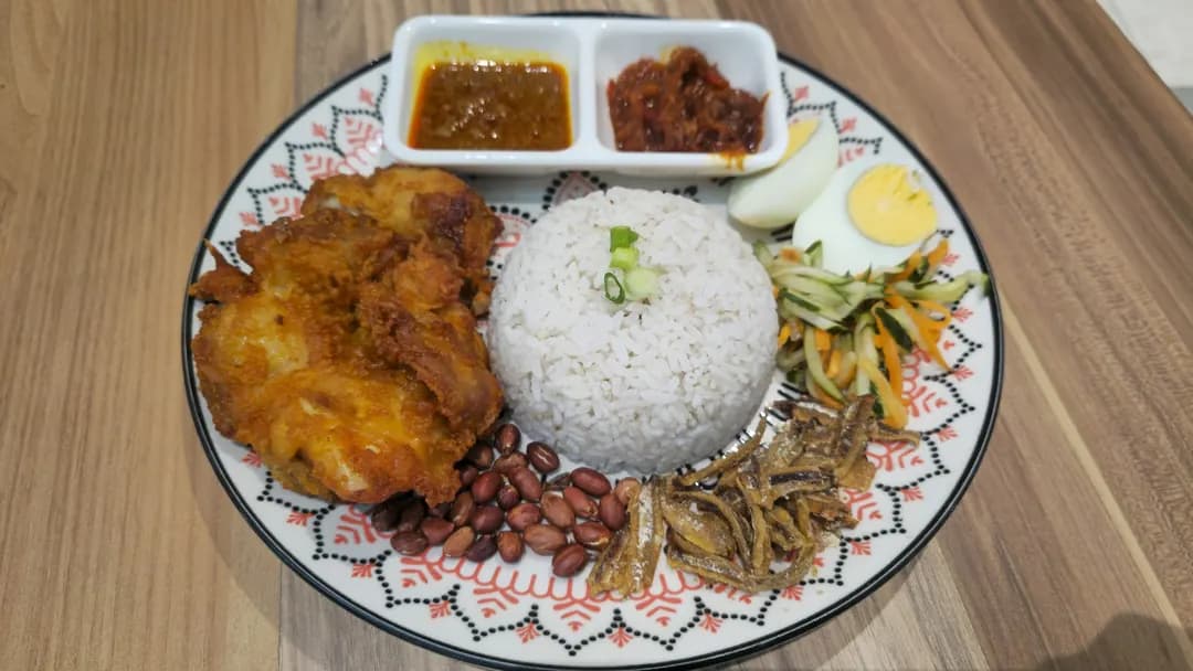 Lao Mao Cafe photo 3