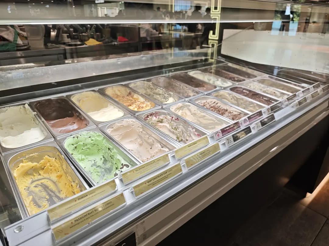 The Ice Cream Bar @1Utama photo 3