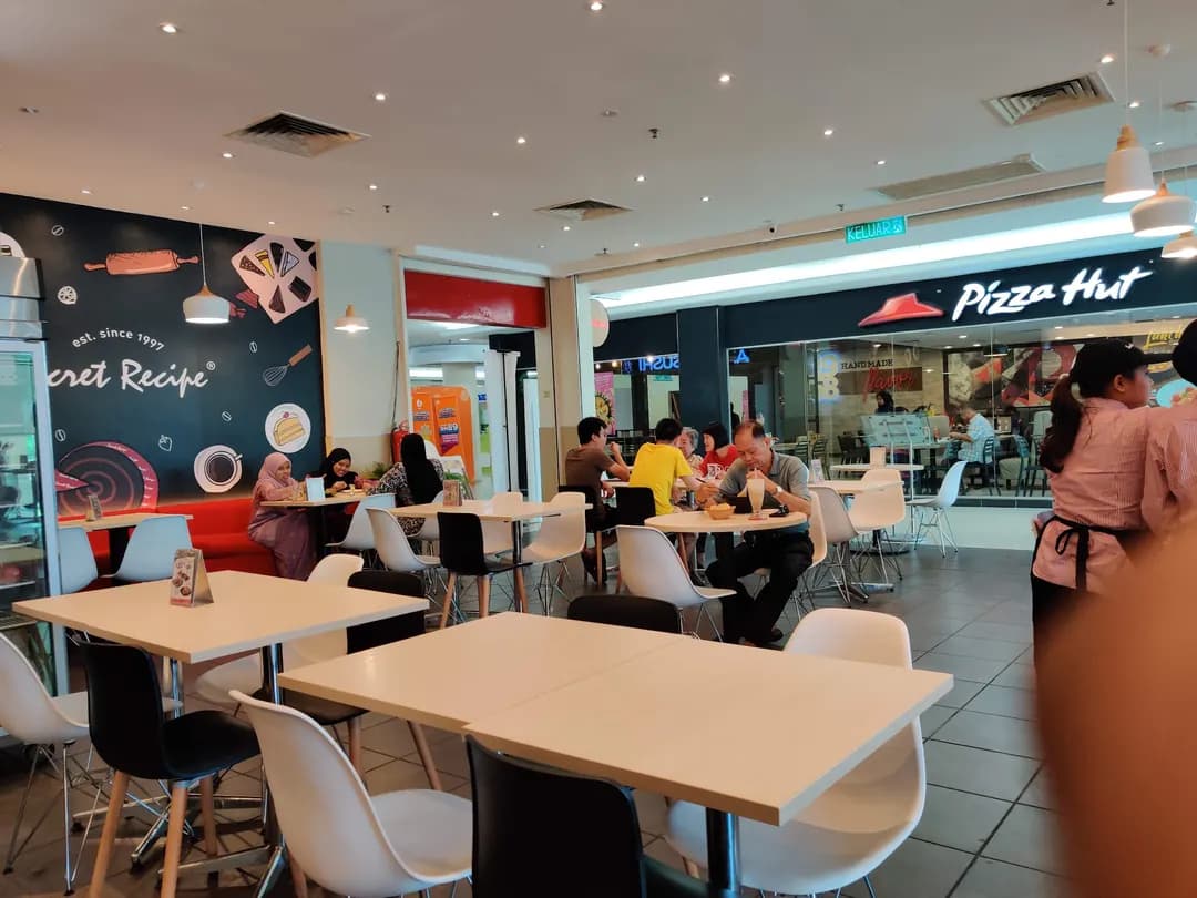 Secret Recipe Village Mall, Sungai Petani photo 2