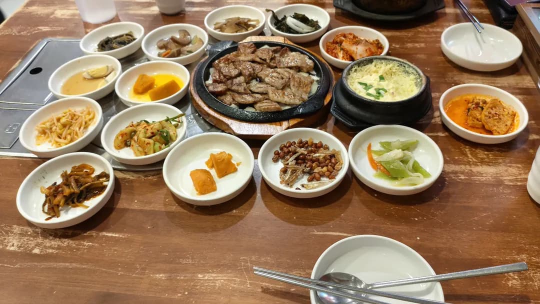 Su Ok San photo 3