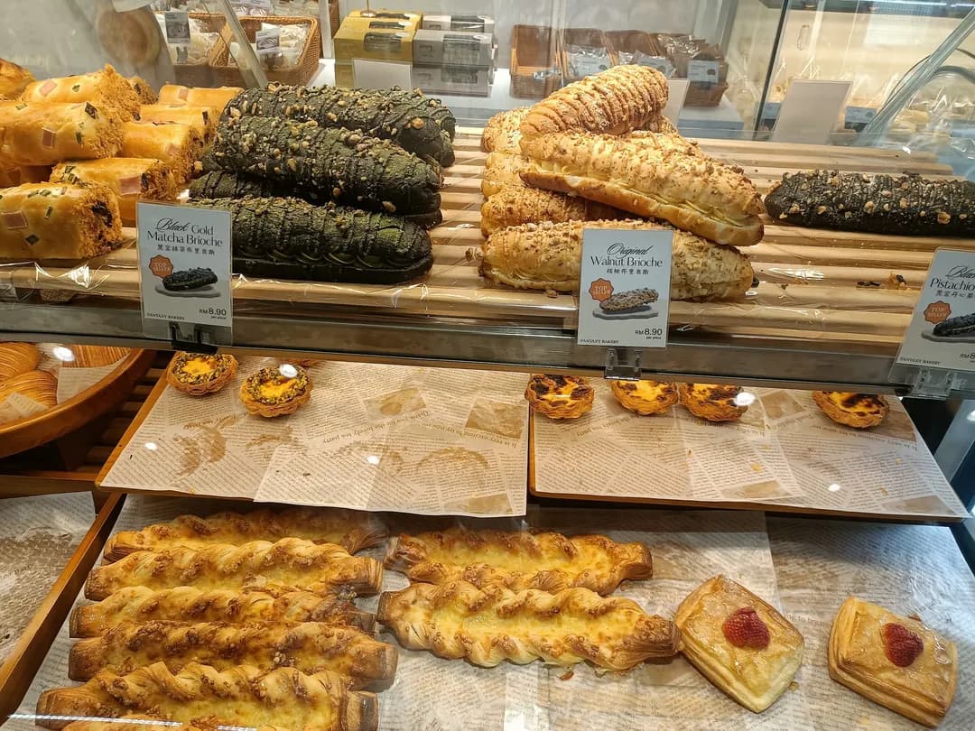 FANTAXY BAKERY @ MENJALARA photo 3