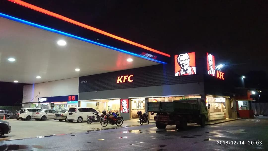 KFC Petron Hulu Langat Drive Thru photo 2