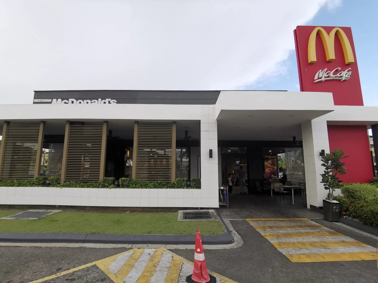 McDonald's Kuala Selangor DT