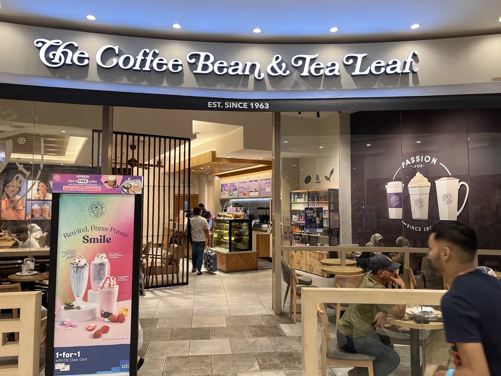 The Coffee Bean & Tea Leaf
