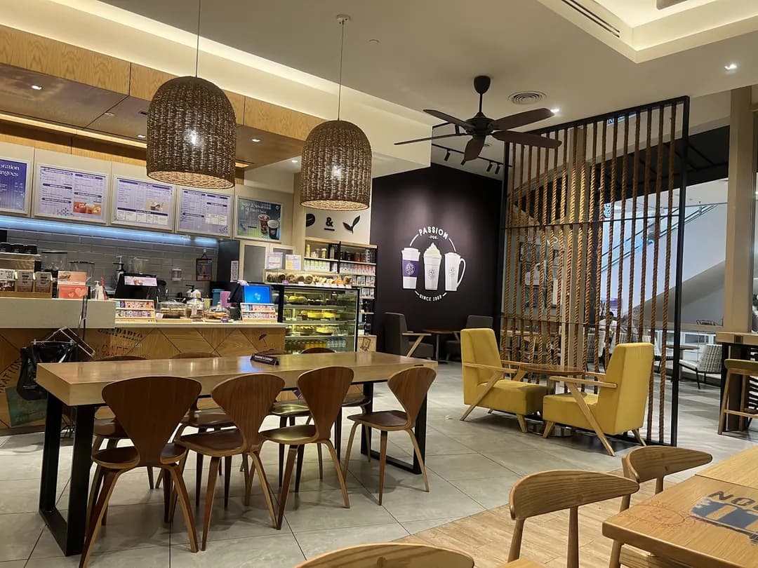 The Coffee Bean & Tea Leaf photo 2