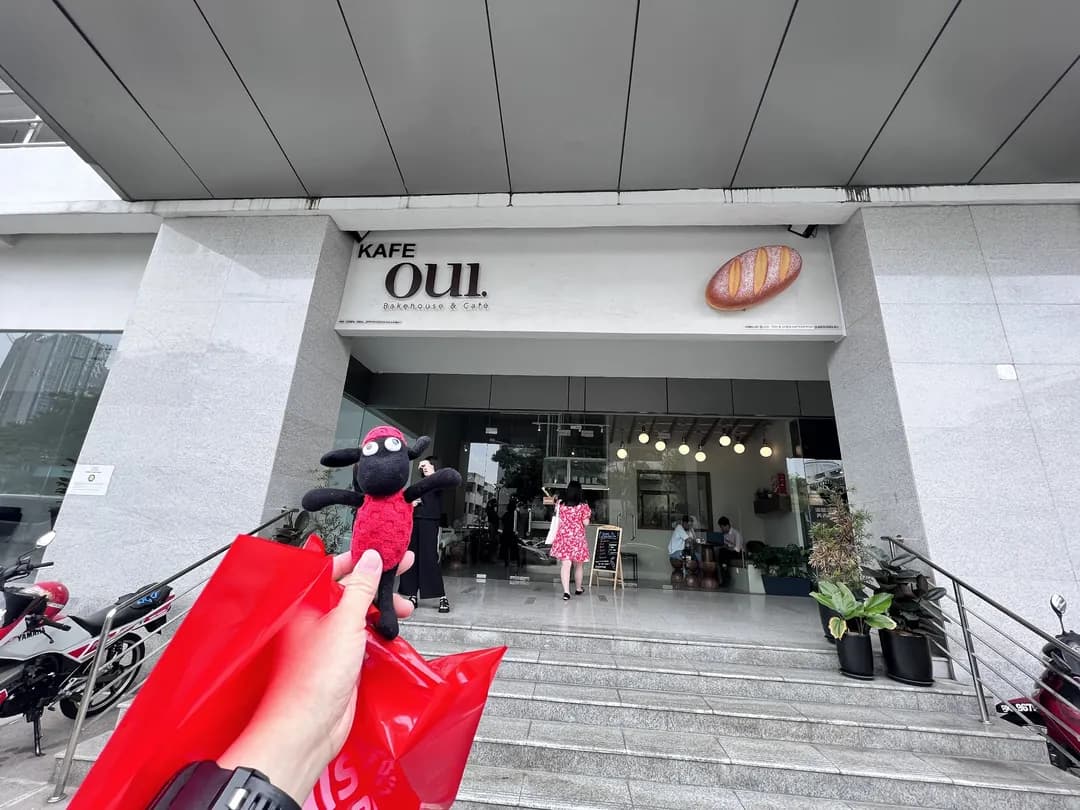 Oui Bakehouse & Cafe photo 2