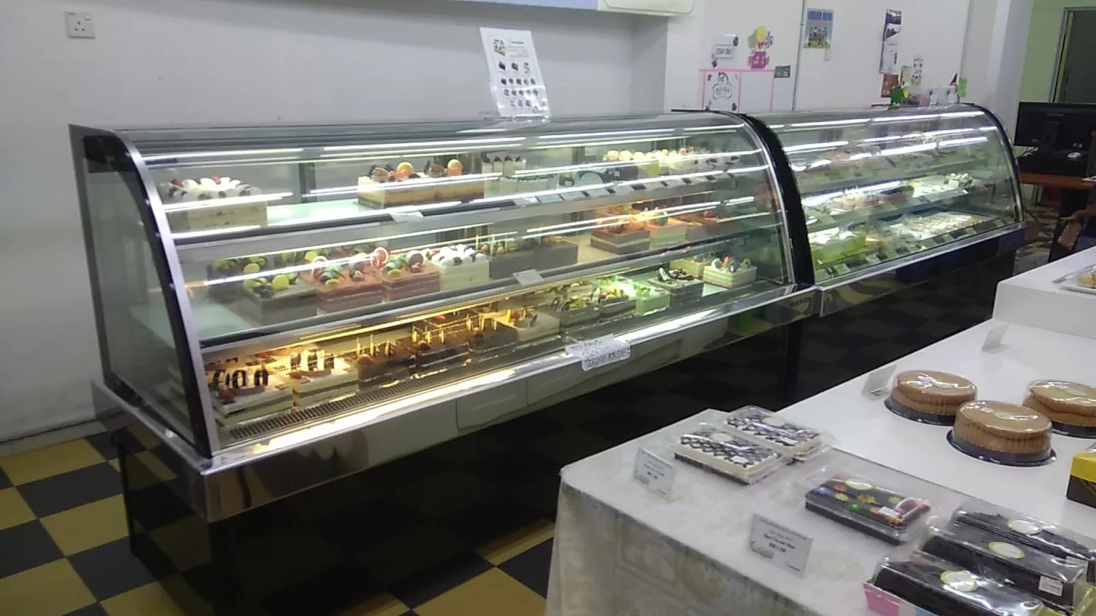 Pistachios Bakery (Ampang)