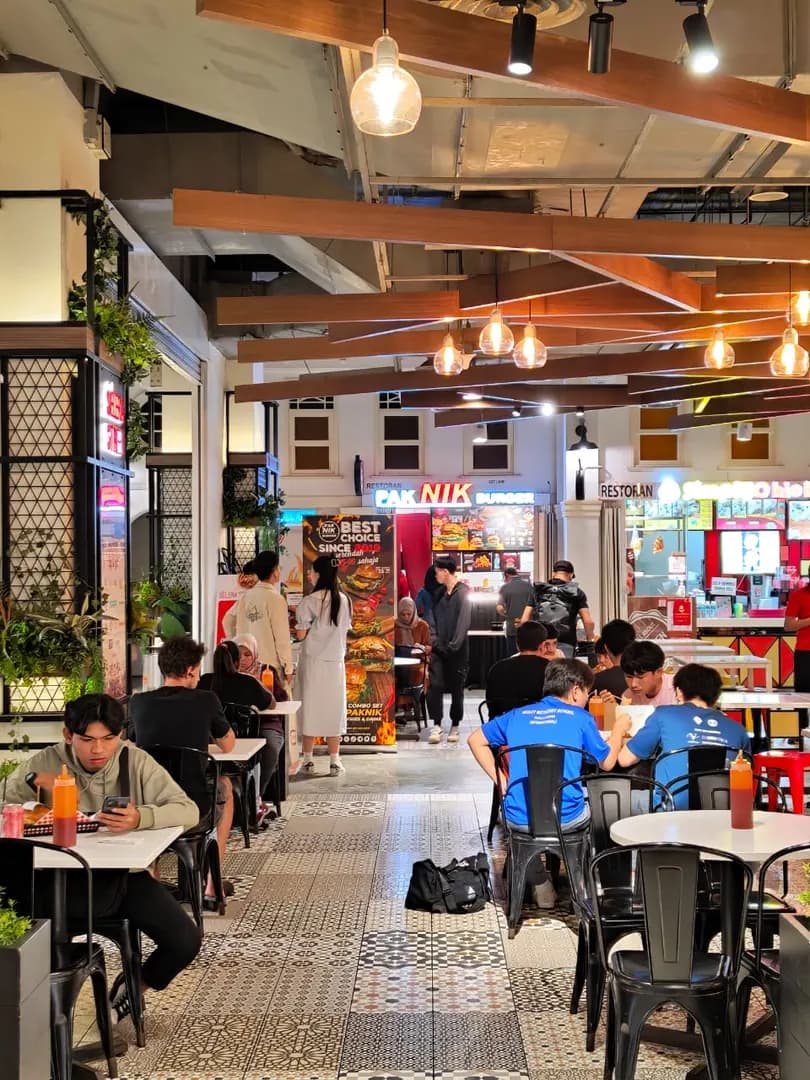 Pak Nik Burger - Beef, Crispy Chicken & Cheese Fries Sunway Putra, Kuala Lumpur photo 2