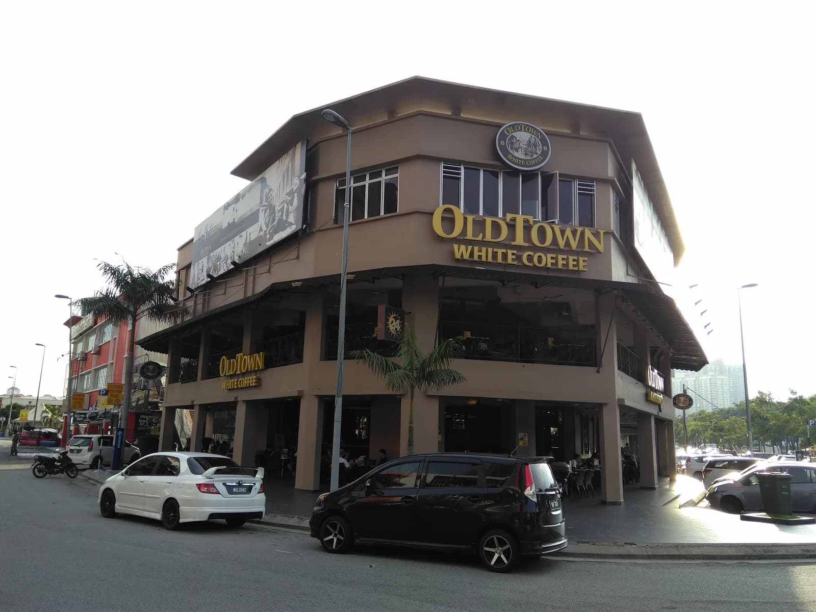 OLDTOWN White Coffee @ Sri Rampai