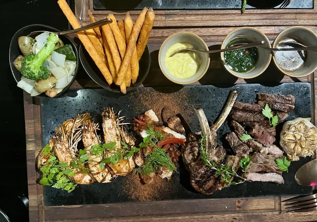 Savage Steakhouse photo 3