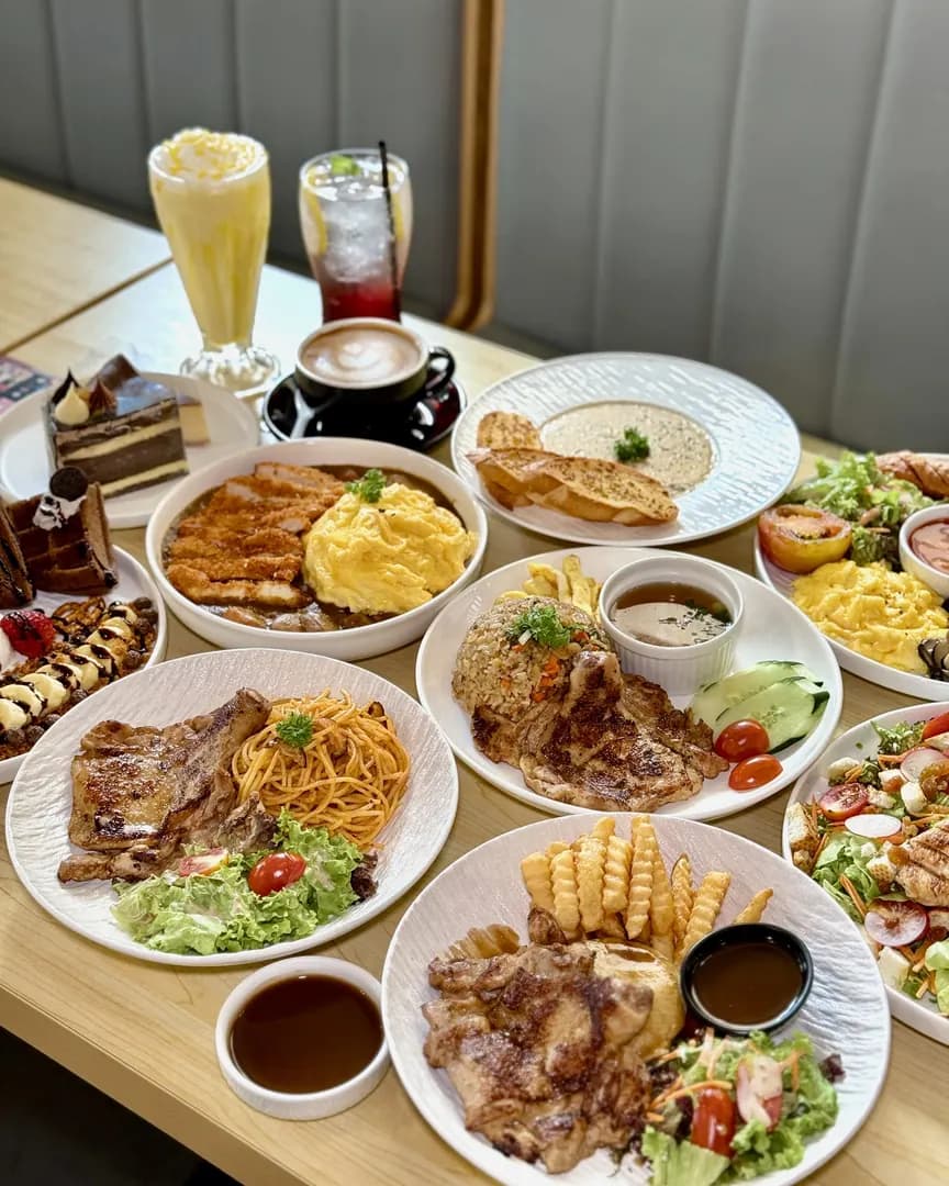 Astarry Cafe - Bandar Puteri Puchong photo 3