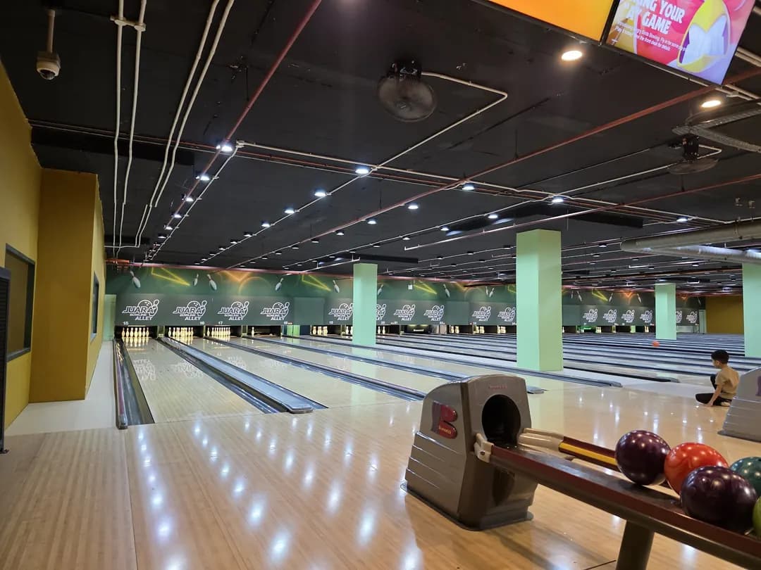 Juara Bowling Alley photo 2