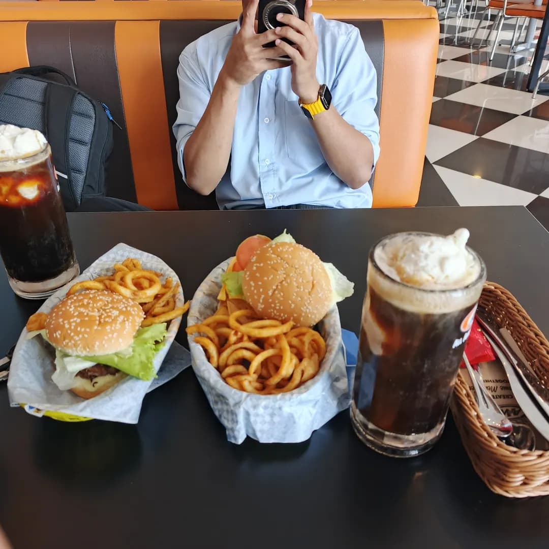 A&W Caltex Puncak Alam photo 3