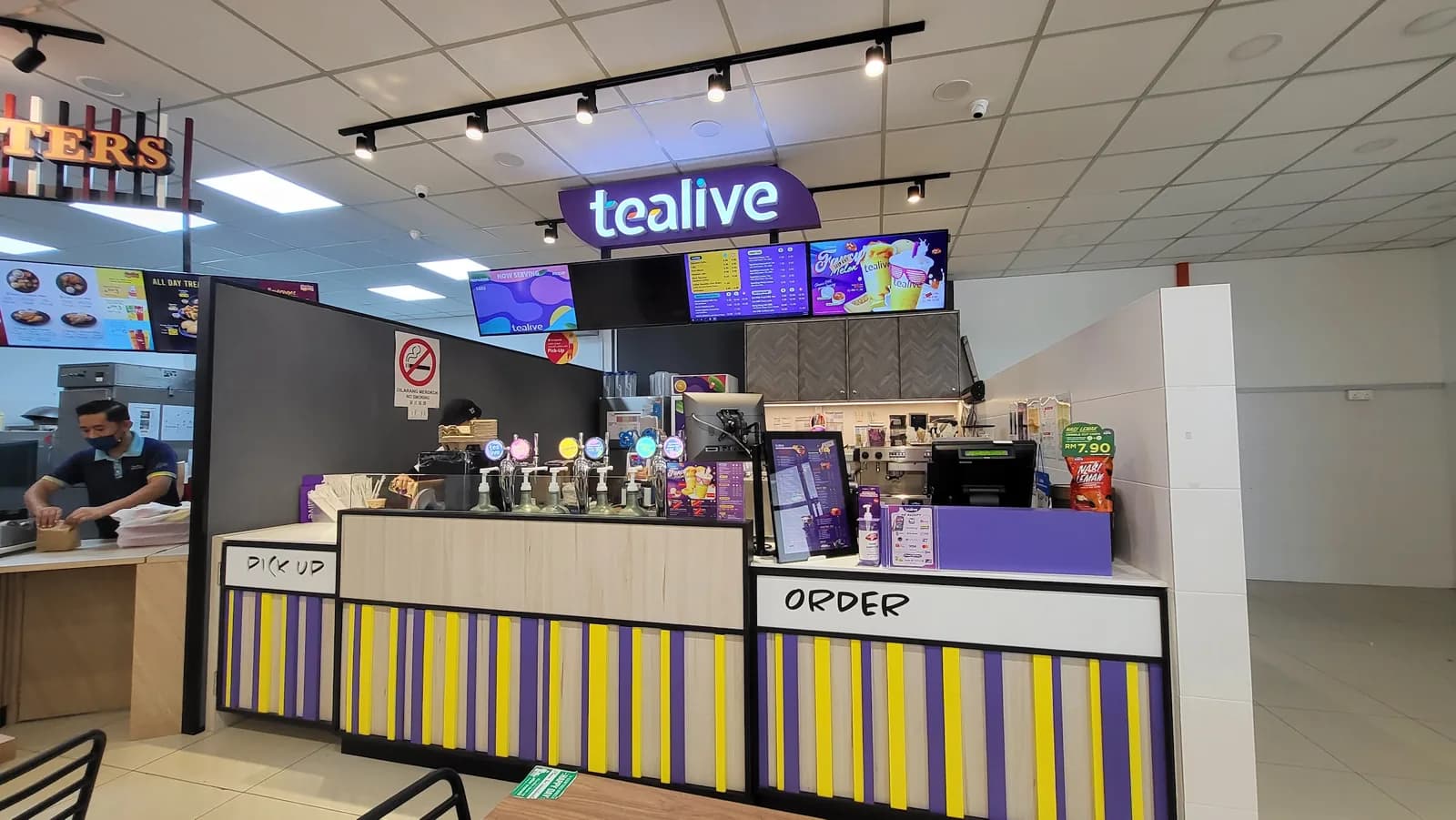 Tealive Caltex Setia Alam, Selangor