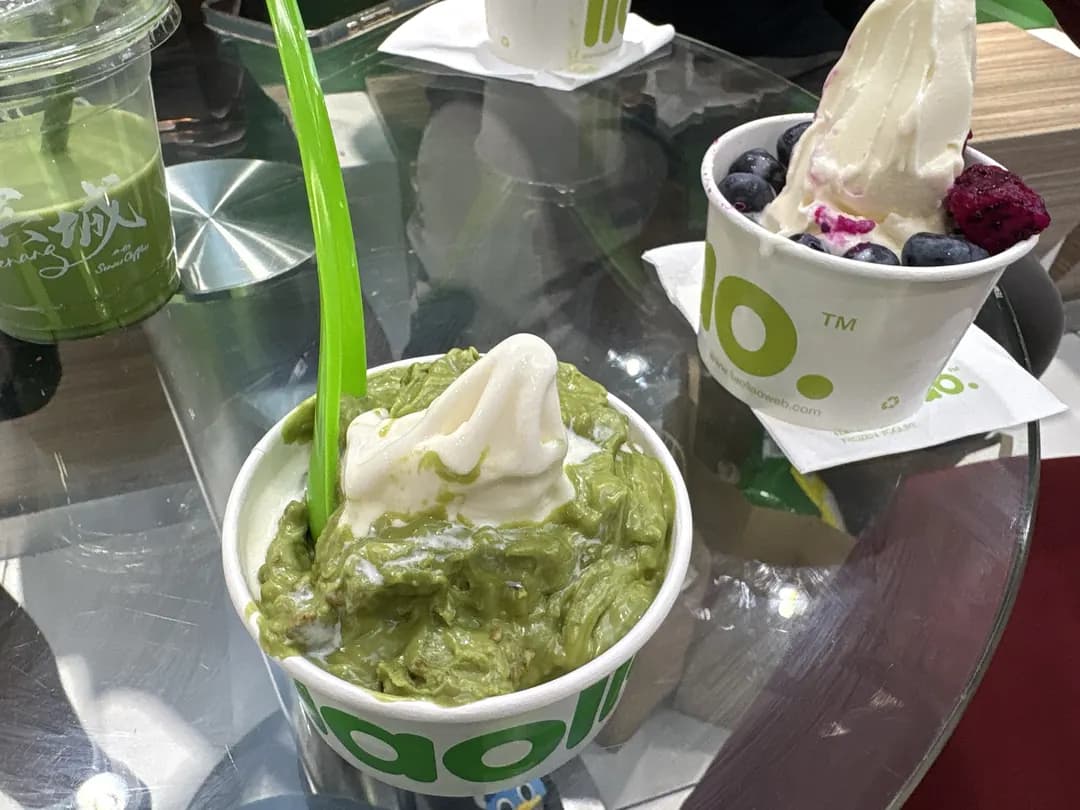 llaollao Natural Frozen Yogurt photo 3