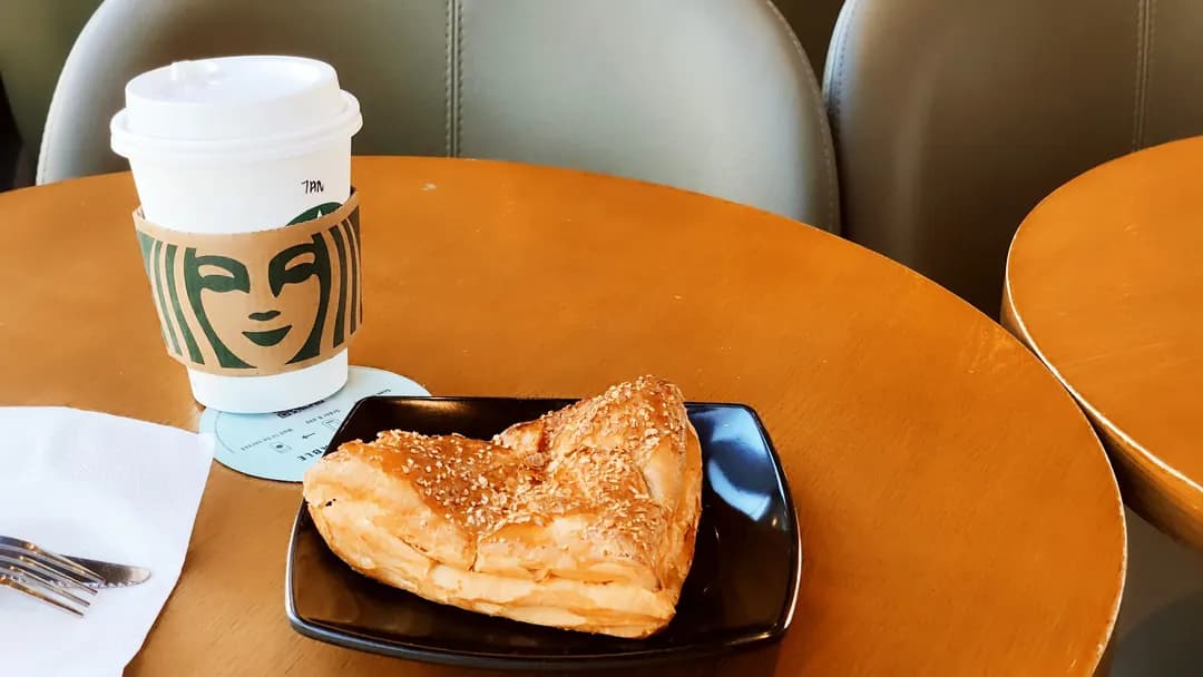 Starbucks Reserve photo 3
