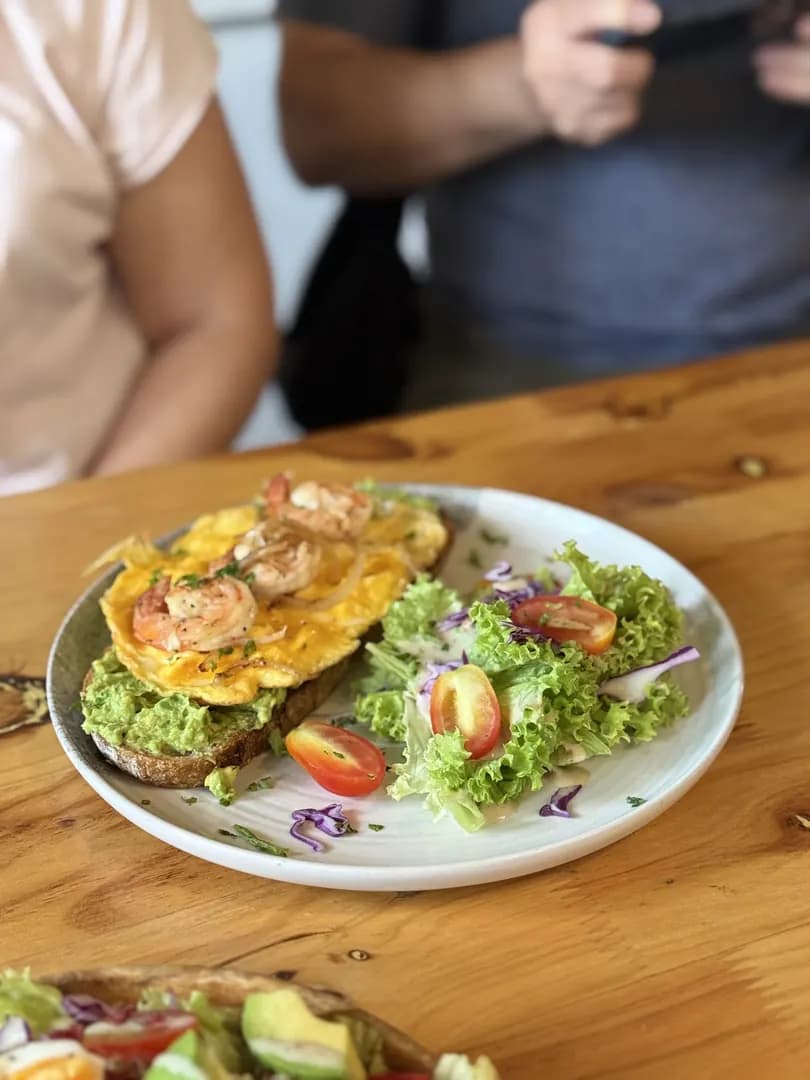 Kim & Savini Cafe photo 3