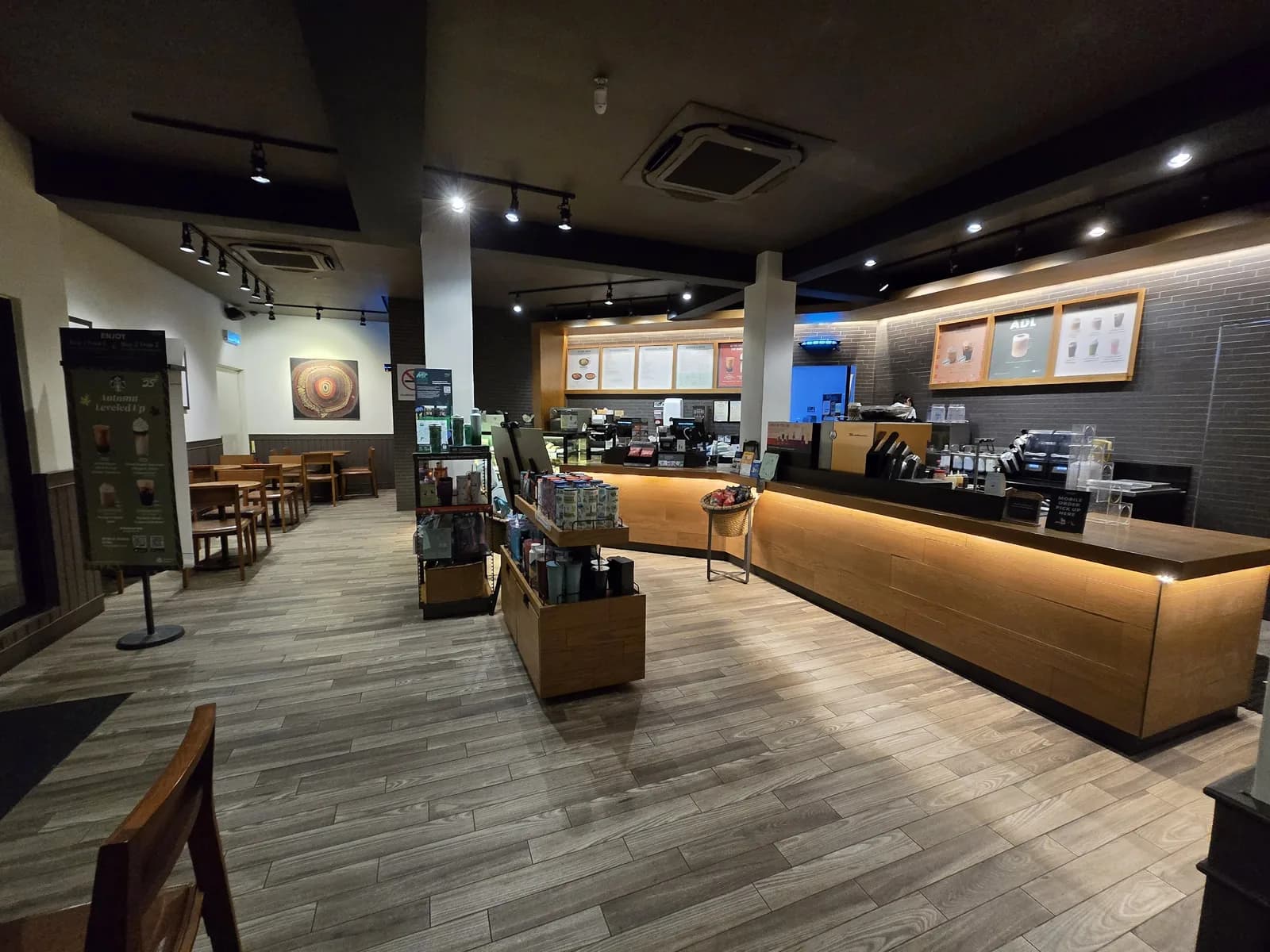 Starbucks Ayer Keroh Northbound