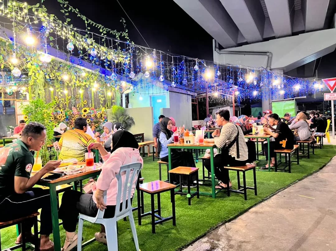 DE' GREEN CAFE photo 2