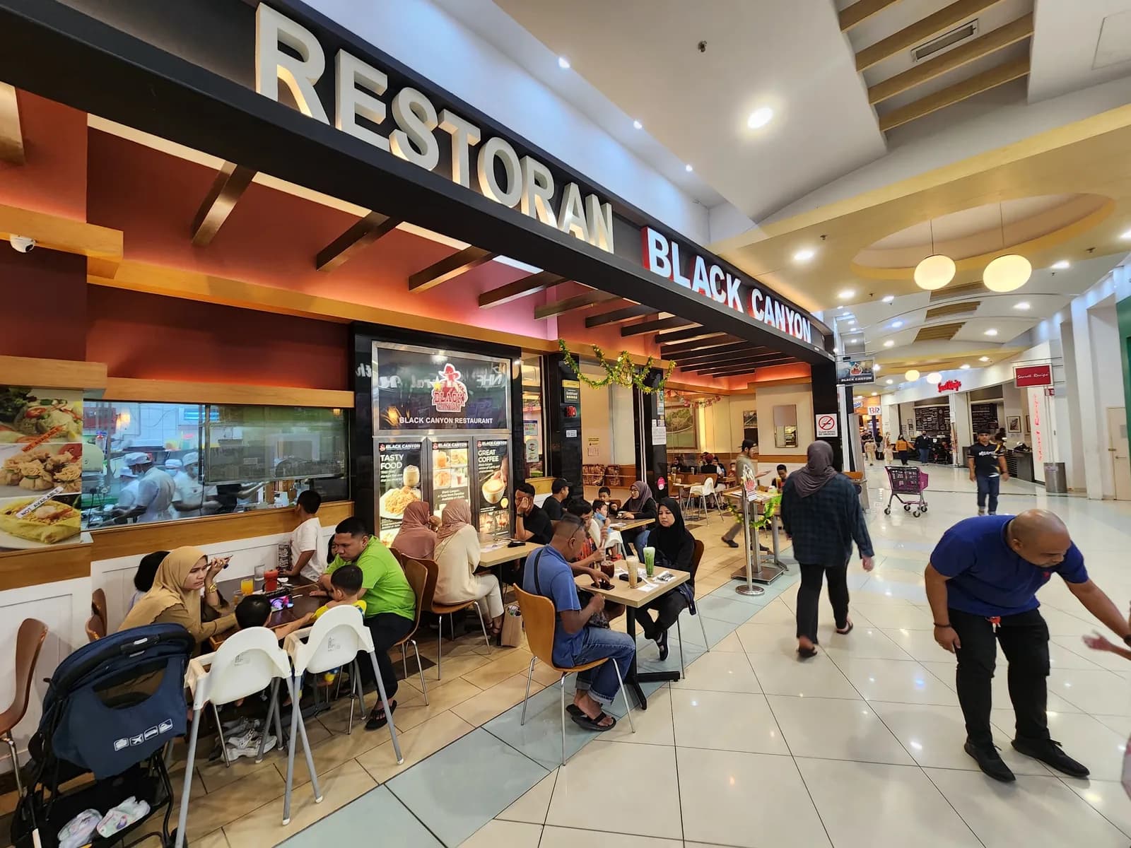 Black Canyon AEON Bukit Indah