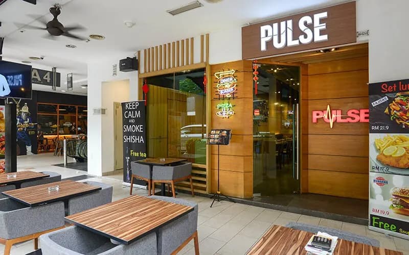 Pulse Lounge photo 2
