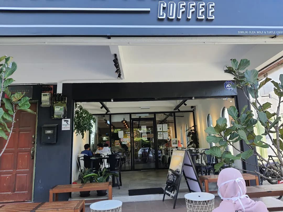 Wolf & Turtle Coffee @ Jalan J Taman Melawati photo 2