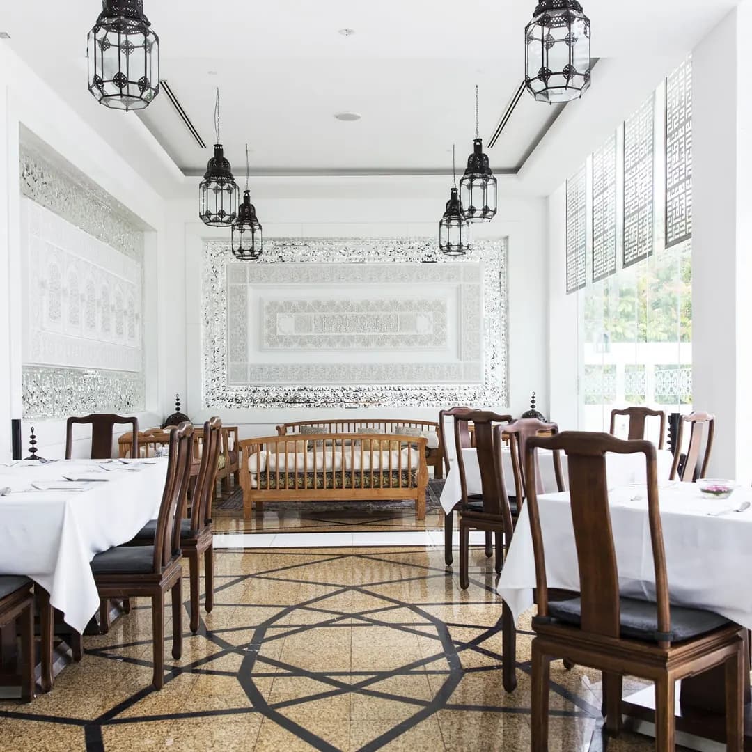 MOZA restaurant photo 2