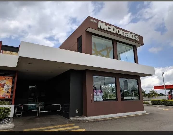 McDonald's Kota Masai DT photo 2