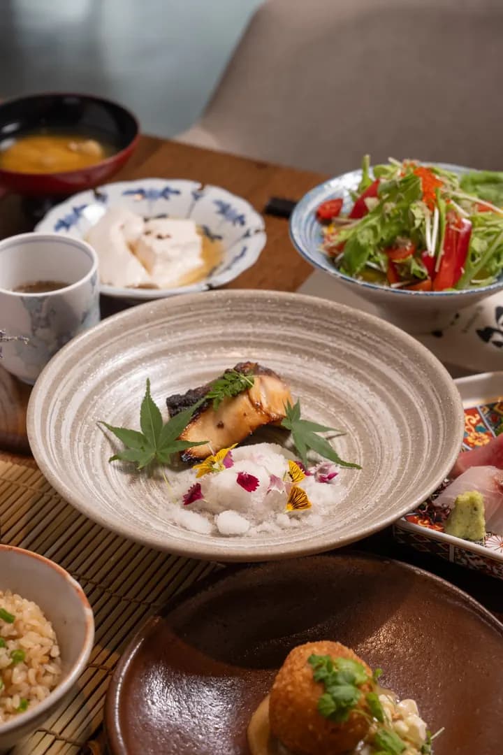 Kintsugi Japanese Restaurant - The Gardens Mall photo 3