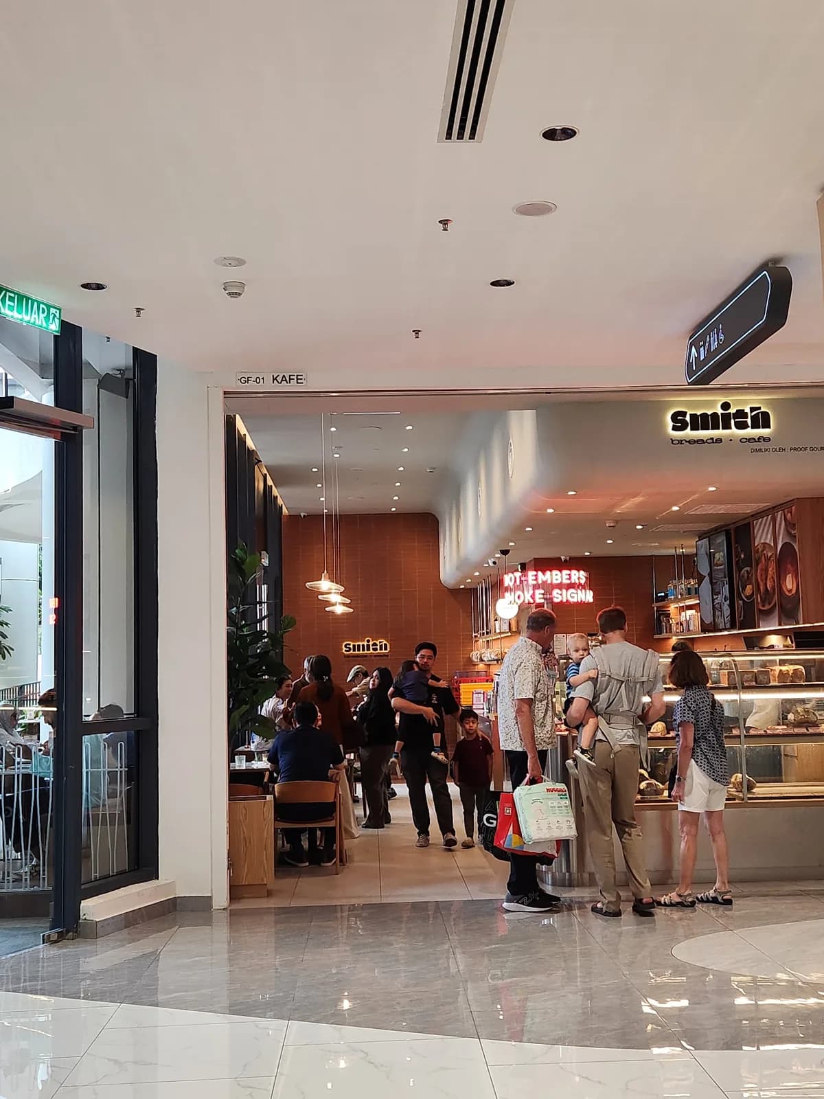 Smith Bakery & Cafe - KLGCC Mall