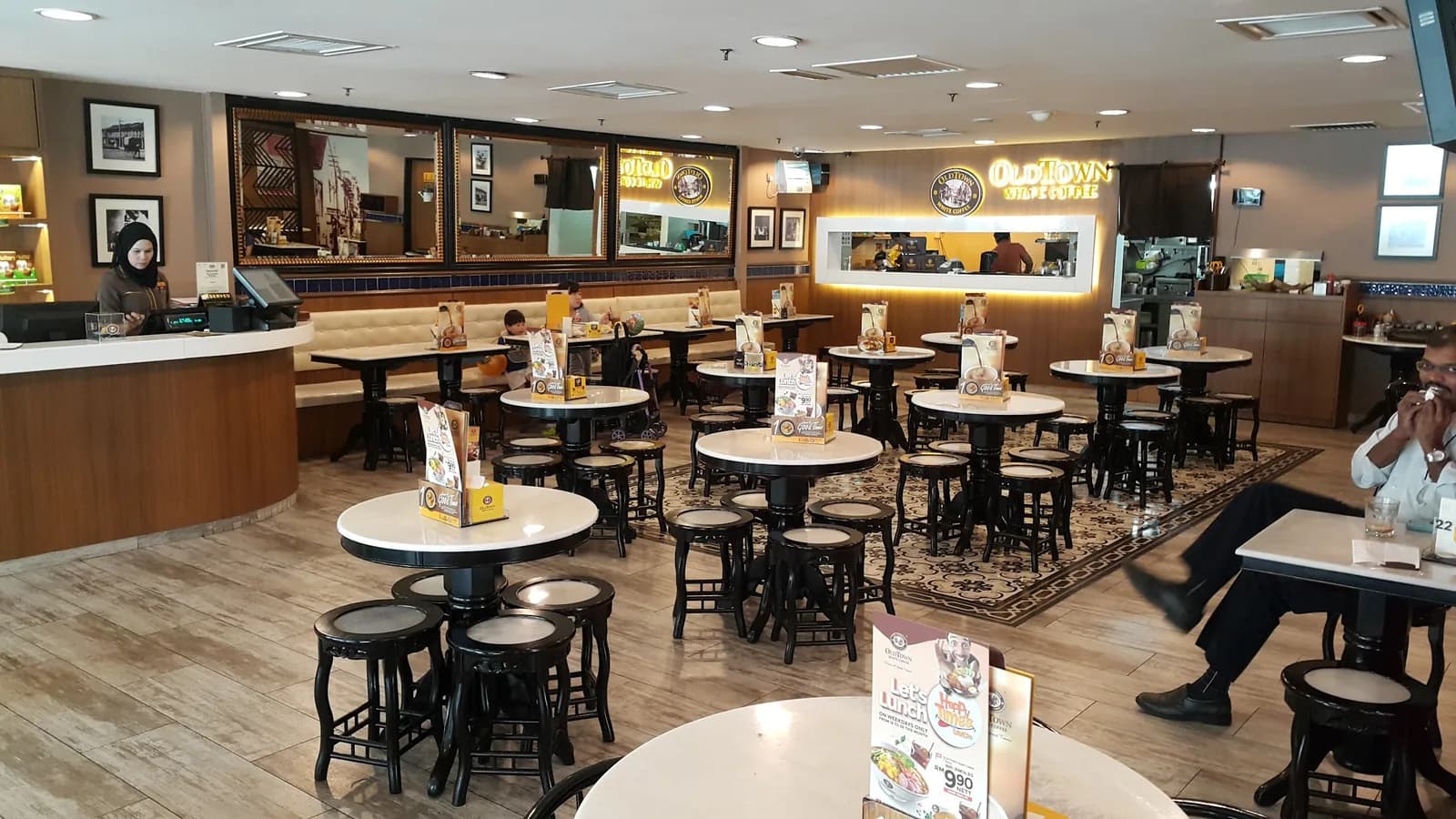 OLDTOWN White Coffee @ CIMB Menara Commerce